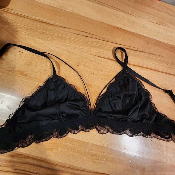 PINK Victoria's Secret Lace Triangle Cage Bralette Lightweight Scalloped sz SM - Picture 7 of 12